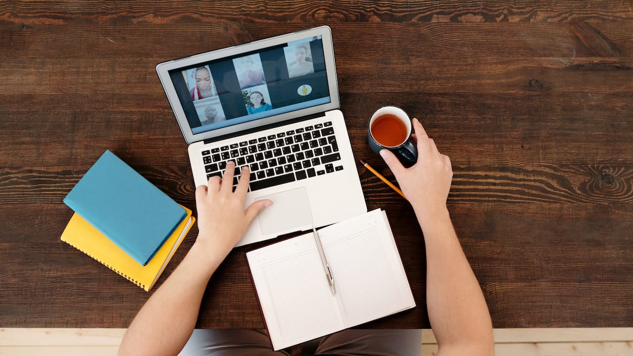 Navigating the Virtual World: A Guide to Online Meeting Software