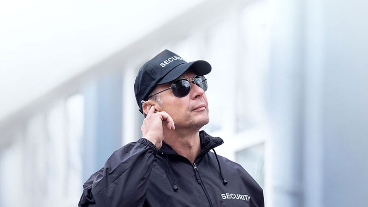 What Kind Of Warranty Does The Hytera Provide With Two Way Radio?