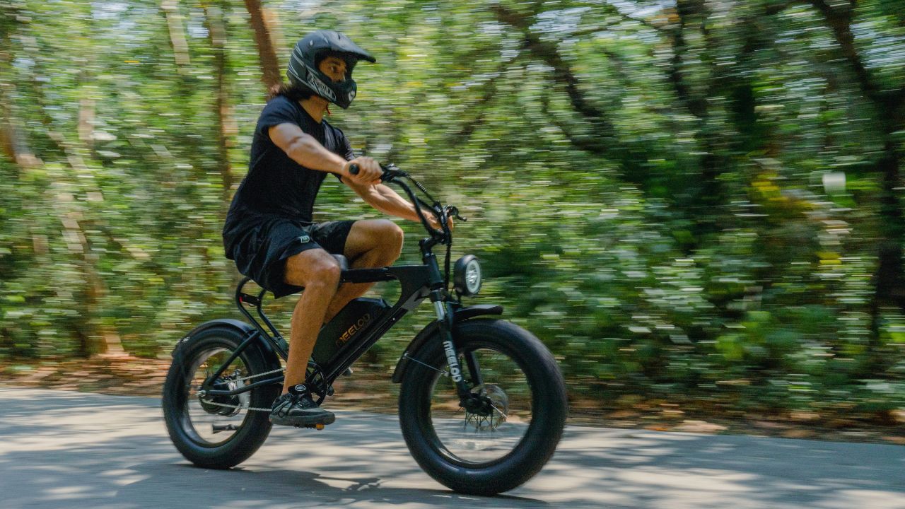 MEELOD’s Moped-Style Electric Bikes: Power Meets Style