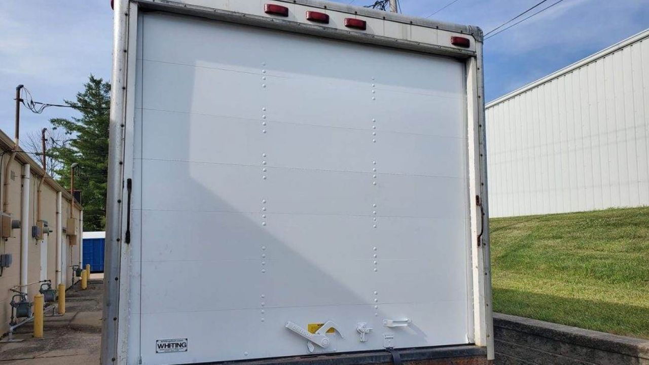 Optimizing Box Truck Performance with 1″ Todco Style Rollers